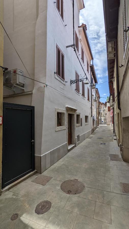 Apartma Ana Capodistria Esterno foto